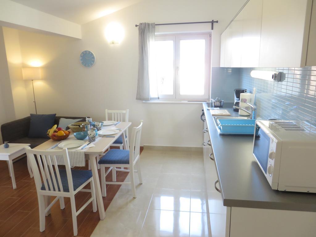 Filipovic Apartments With Pool Biograd Na Moru Esterno foto