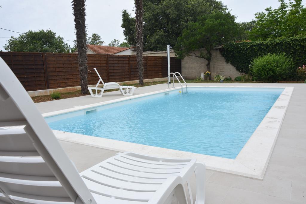 Filipovic Apartments With Pool Biograd Na Moru Esterno foto